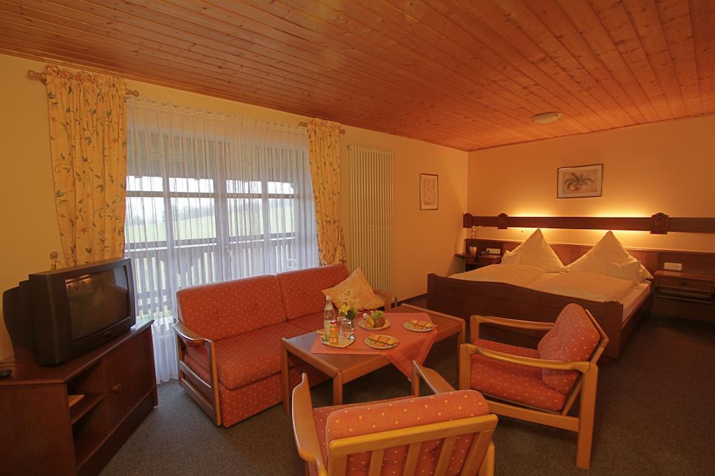 Double Room,136526382:JPEG